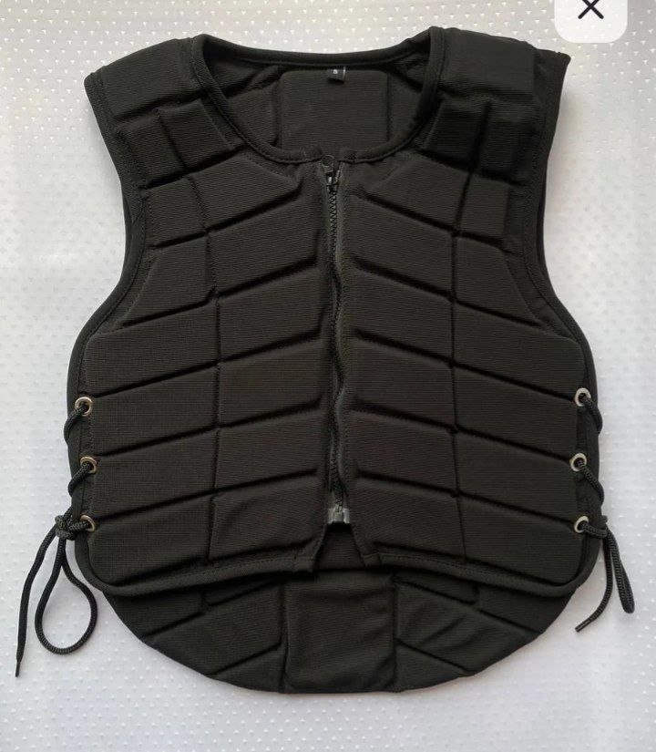Защитный жилет для конного спорта