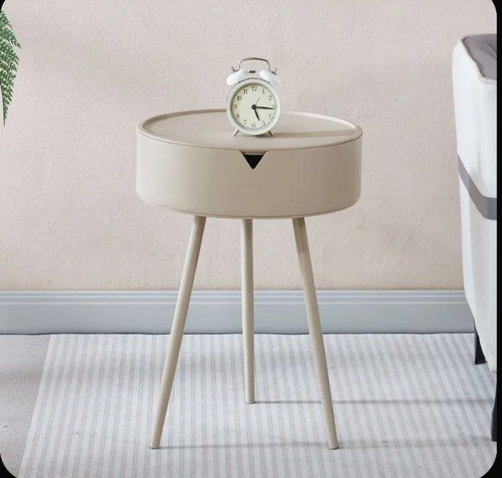 Журнальный столик