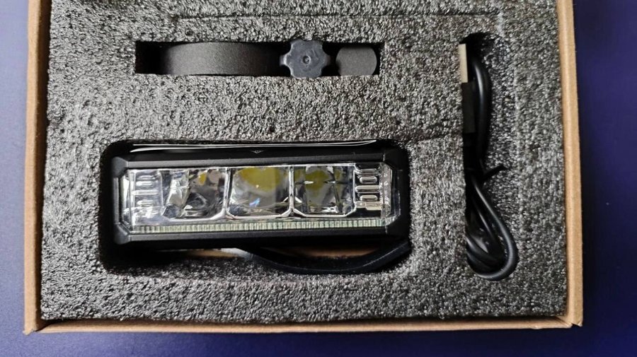 Фонарь светодиодный велосипедный зарядка